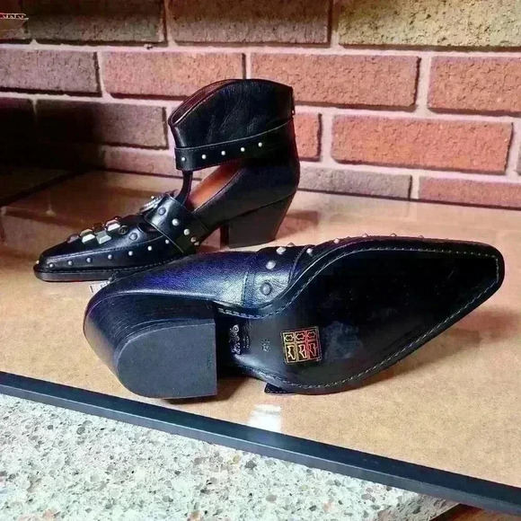 Coach Restored Cut Out Western Creeper Bootie size 5.5B color blk - Picture 9 of 16